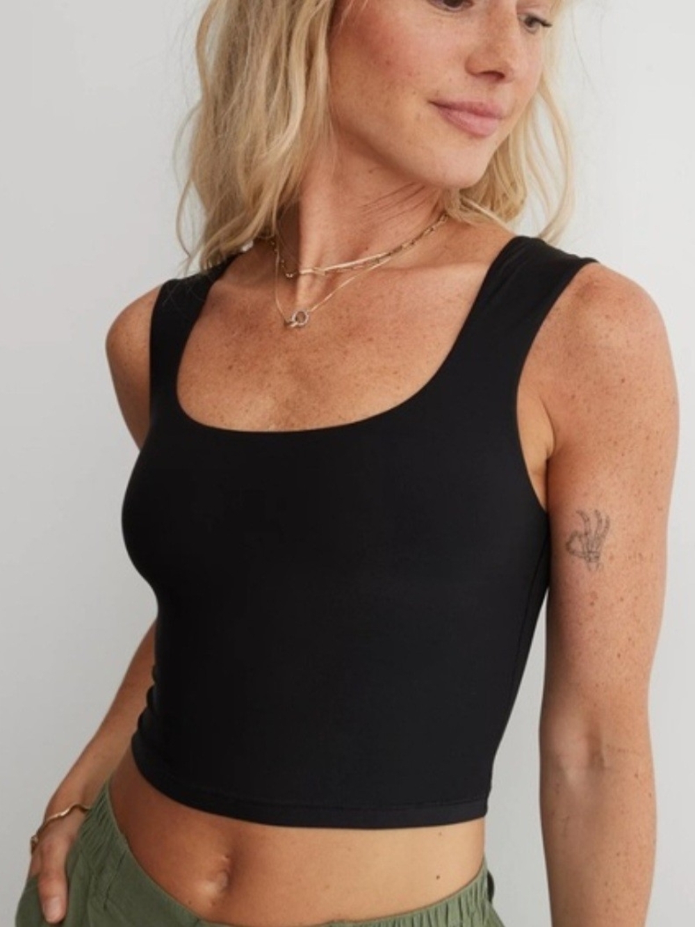 Aerie SMOOTHEZ Black Scoop Neck Crop Tank XXL